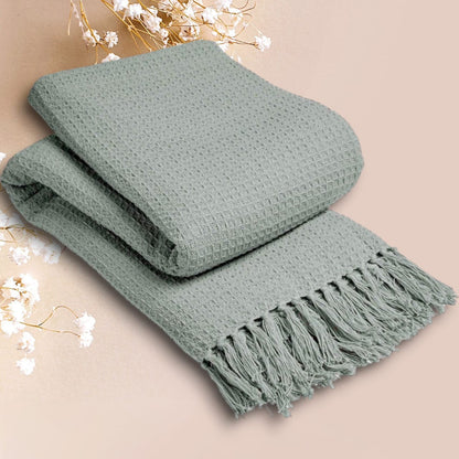 Knitted Throw 100% Cotton Blanket Perfect for Snuggling On Sofa Bed Soft Warm & Irresistibly Chic Blankets Throw