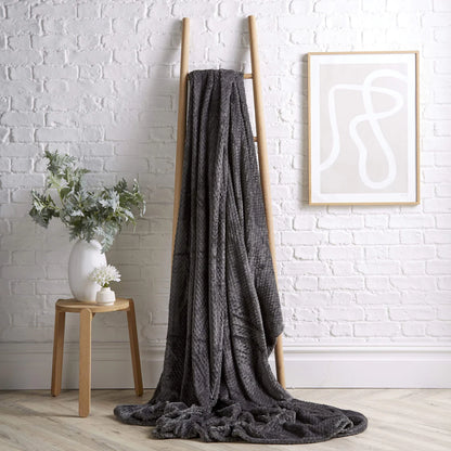 Oversized Throw Seasonal Cloud Blankets Giant Chunky Soft Fleece Blanket Quality Sofa Bed Throws Bold Colours Luxury Gift
