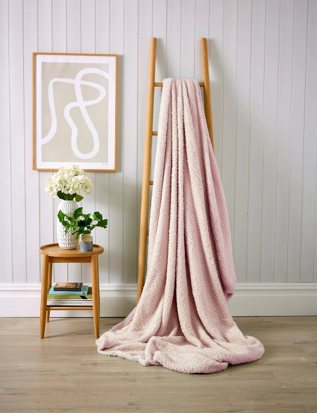 Throws All Season Blankets Fluffy Huggable Teddy Throw Cosy and Snuggle Blanket