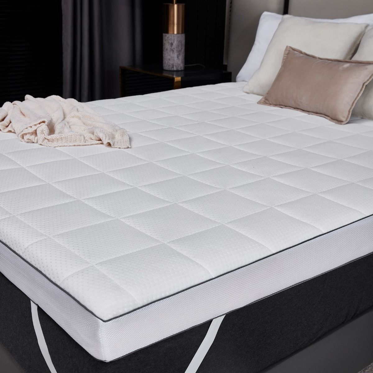 2 & 4 Inch Latex Foam Mattress Topper Breathable Super Soft Thick Bed Enhancer